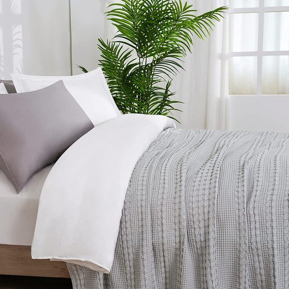 Luxury Cotton Waffle Weave Blanket Queen Gray - Picture 4 of 8